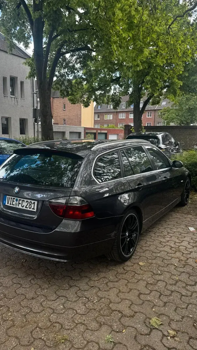 Brugt BMW 325 Performance 197 HK (144 kW) 2007 Grå Stationcar