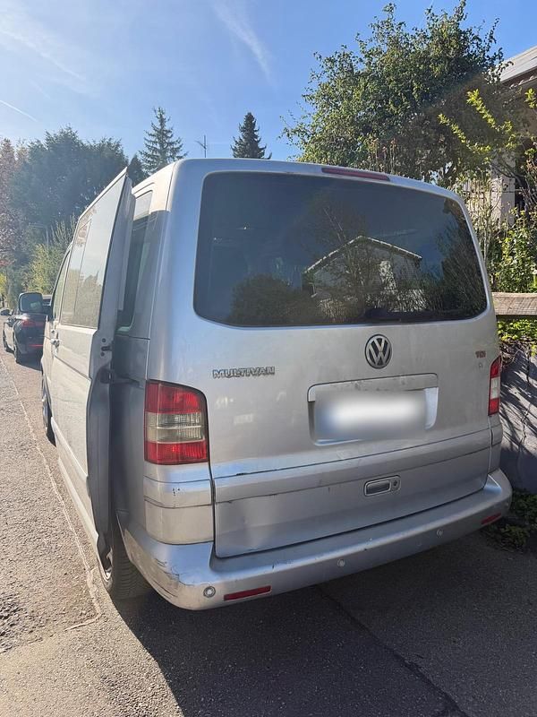 Second-hand VW T5 174 CP (127 kW) 2007 Argintiu Van