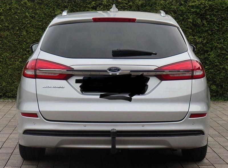 Gebraucht Ford Mondeo Titanium 150 PS (110 kW) 2021 Limousine