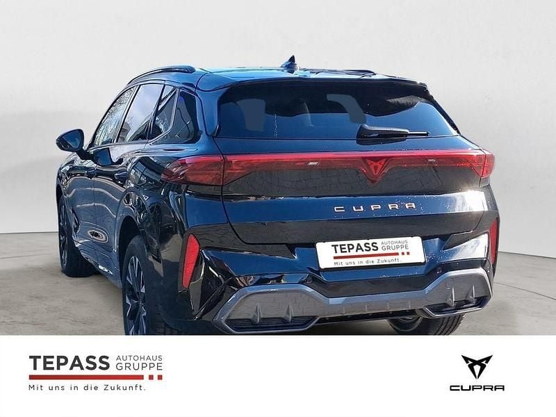 Neu Cupra Terramar 150 PS (110 kW) 2025 Midnight schwarz metallic SUV