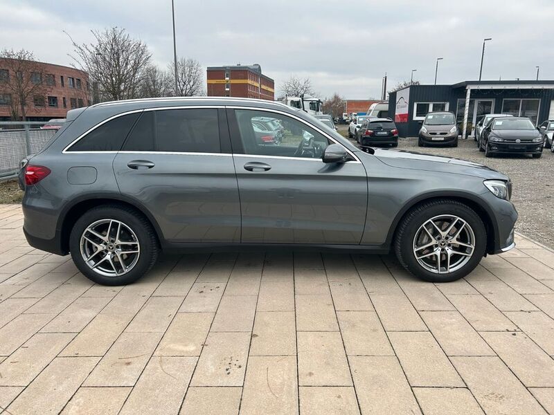 Gebraucht Mercedes GLC350 258 PS (189 kW) 2018 Selenitgrau  metalliclack SUV
