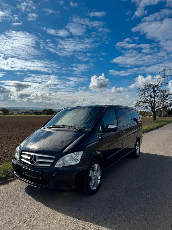 Gebraucht Mercedes Viano 224 PS (164 kW) 2013 Schwarz Van / Kleinbus