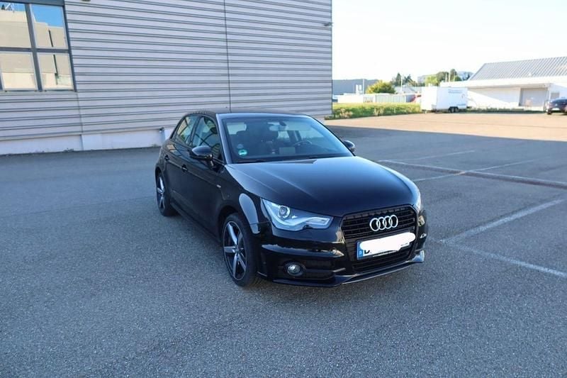 Schwarz Gebraucht 2015 Audi A1 Sportback Admired Kleinwagen | 10.850 € (Fairer Preis) - Bild 1/4
