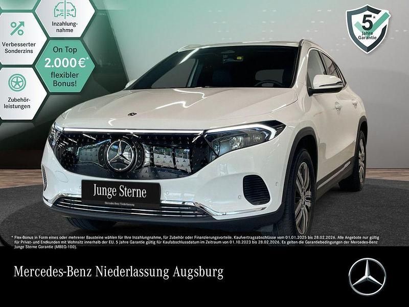 Weiß Gebraucht 2024 Mercedes EQA250 Advanced SUV | 35.990 € (Fairer Preis) - Bild 1/3