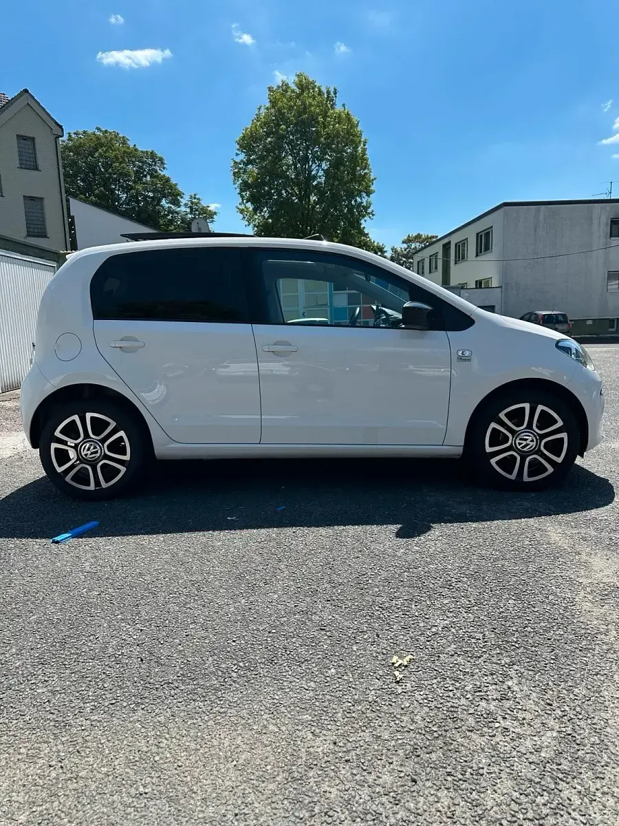 Gebraucht VW up! 60 PS (44 kW) 2014 Weiß Kleinwagen