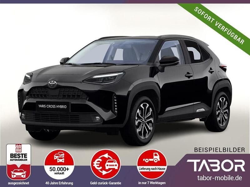 Schwarz metallic Neu 2025 Toyota Yaris Cross SUV | 29.359 € (Guter Preis) - Bild 1/4