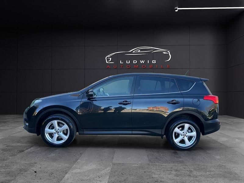Gebraucht Toyota RAV4 Edition 150 PS (110 kW) 2014 Schwarz SUV