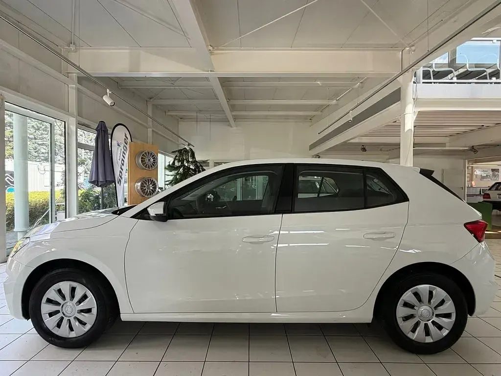 Gebraucht Skoda Fabia Active 65 PS (47 kW) 2023 Weiß Kleinwagen