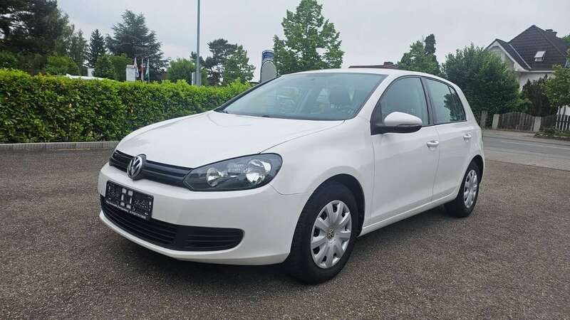 Candyweiß Gebraucht 2009 VW Golf VI Trendline Kleinwagen | 5.200 € (Fairer Preis) - Bild 1/4