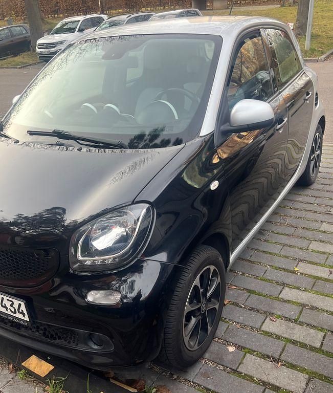 Gebraucht Smart ForFour Edition #1 71 PS (52 kW) 2015 Schwarz Kleinwagen