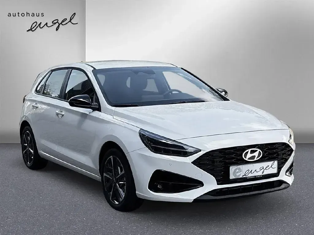Neu Hyundai i30 Trend 150 PS (110 kW) 2026 Weiß Limousine