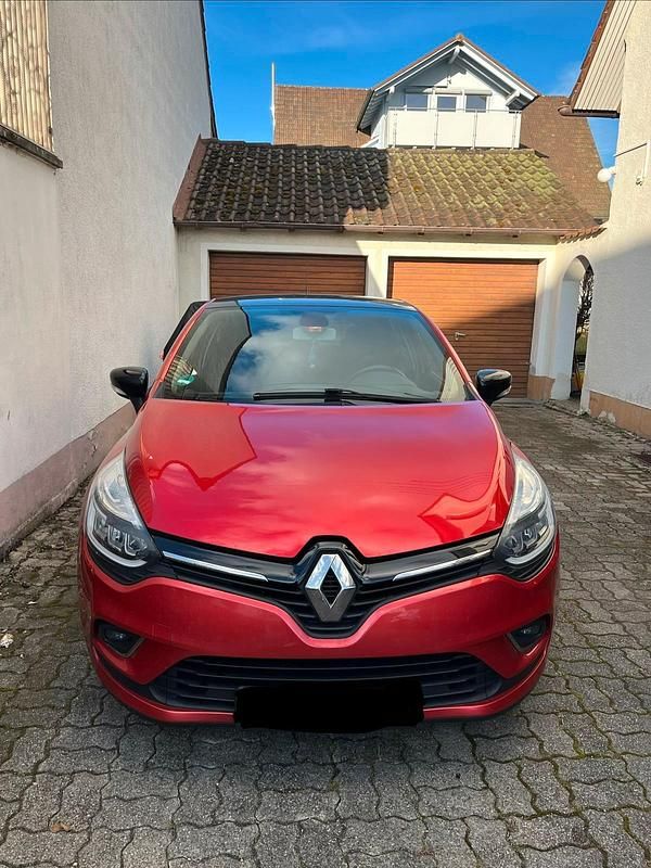 Gebraucht Renault Clio IV 118 PS (86 kW) 2018 Rot Kleinwagen