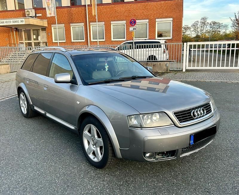 Silber Gebraucht 2001 Audi A6 Kombi | 2.750 € (Etwas zu teuer) - Bild 1/4