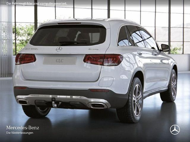 Gebraucht Mercedes GLC300e 320 PS (235 kW) 2022