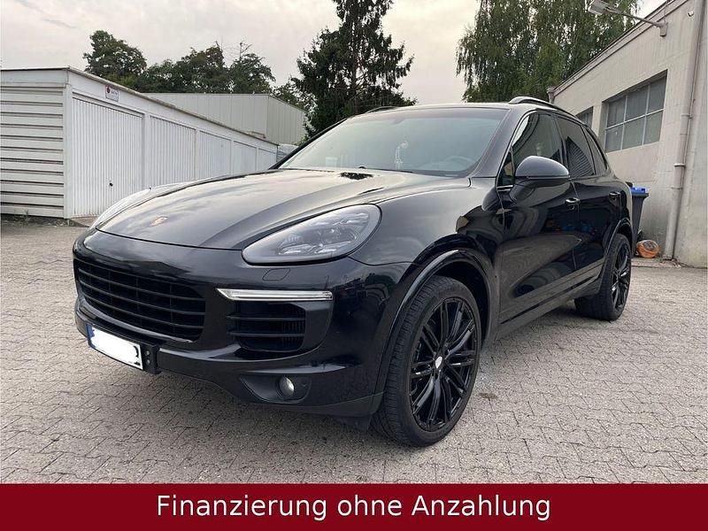 Schwarz Gebraucht 2015 Porsche Cayenne Sport SUV | 28.490 € (Etwas zu teuer) - Bild 1/4