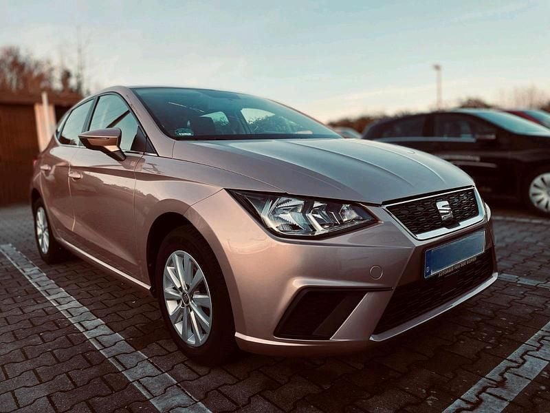 Andere farben Gebraucht 2018 Seat Ibiza Kleinwagen | 9.600 € (Guter Preis) - Bild 1/4