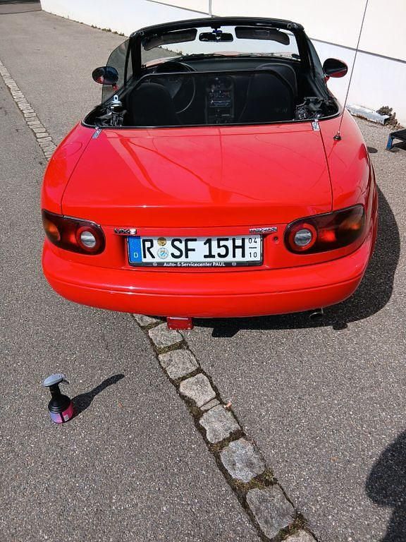 Second-hand Mazda MX5 116 CP (85 kW) 1990 Gri Cabrio