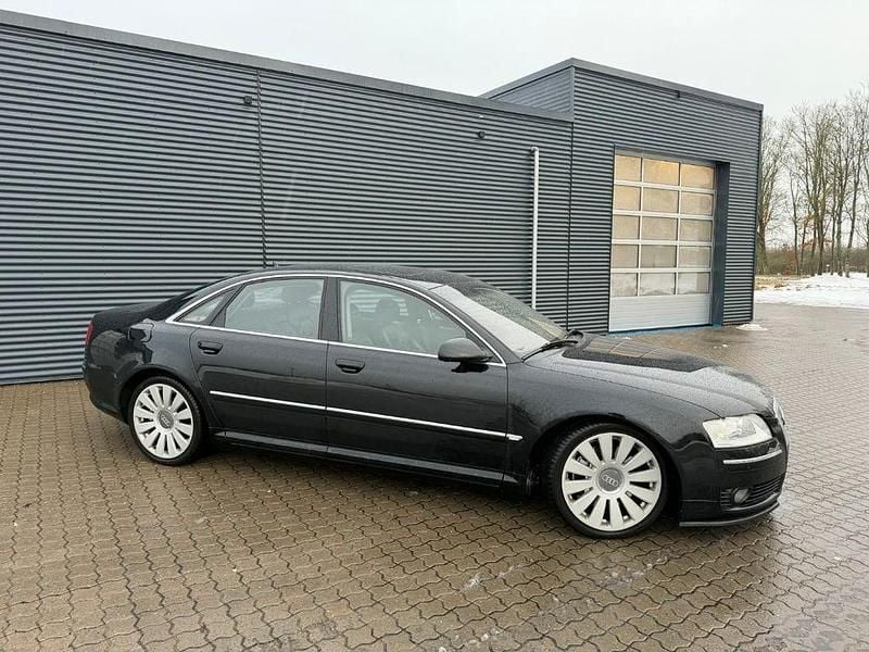 Gebraucht Audi A8 Sport 334 PS (245 kW) 2005 Schwarz Limousine