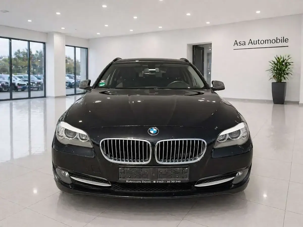 Usata BMW 520 184 CV (135 kW) 2012 Nero Station wagon