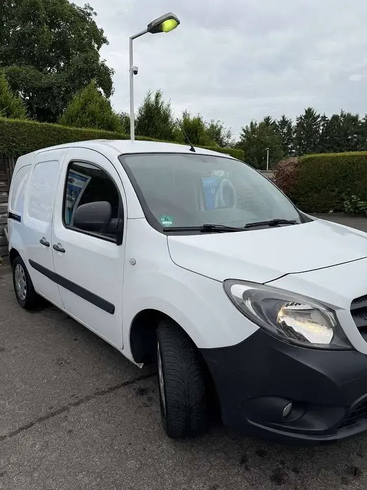 Gebraucht Mercedes Citan 108 90 PS (66 kW) 2013 Weiß Van / Kleinbus