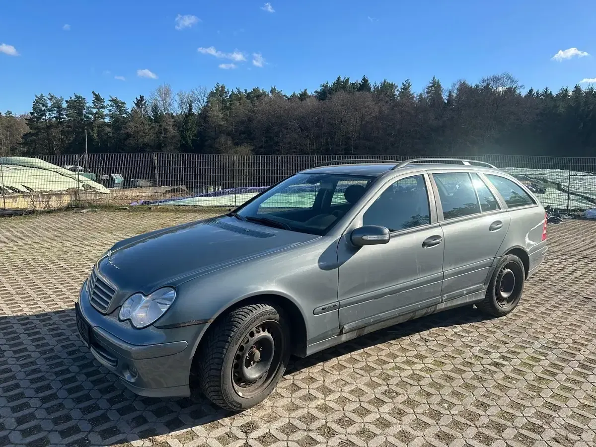 Second-hand Mercedes C220 150 CP (110 kW) 2005 Gri Break