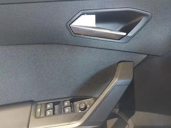 Neu Seat Leon 150 PS (110 kW) 2026 Fjordblau Limousine