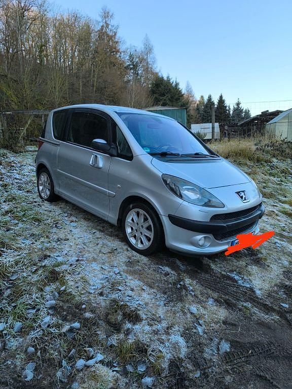 Gebraucht Peugeot 1007 Premium 75 PS (55 kW) 2010 Grau Van / Kleinbus