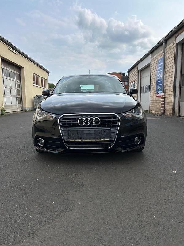 Gebraucht Audi A1 Sport 122 PS (89 kW) 2014 Schwarz Kleinwagen