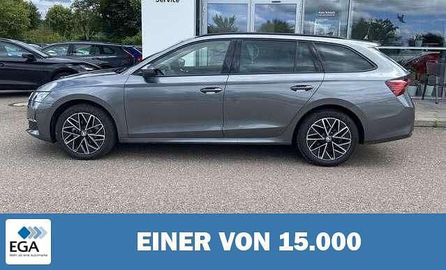 Grau metallic Gebraucht 2024 Skoda Octavia Selection Kombi | 33.930 € (Fairer Preis) - Bild 1/4