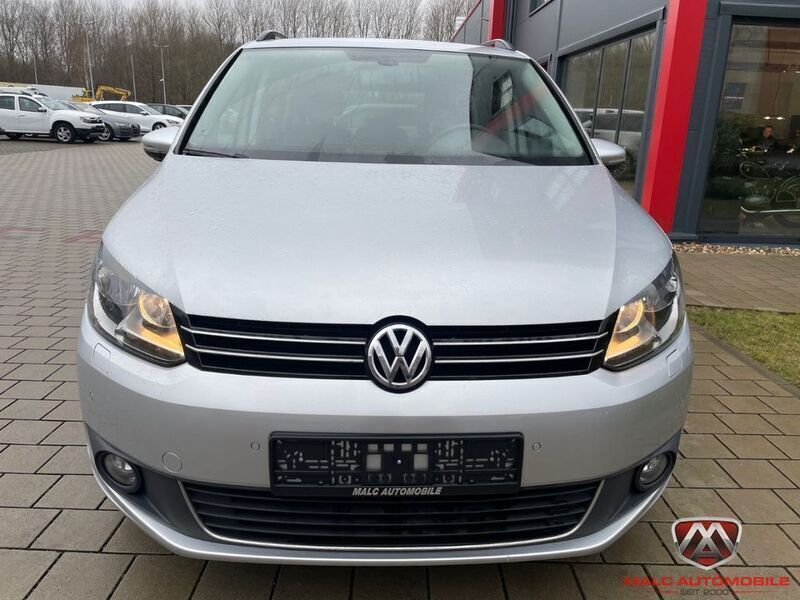 Gebraucht VW Touran 140 PS (102 kW) 2015 Silber Van / Kleinbus