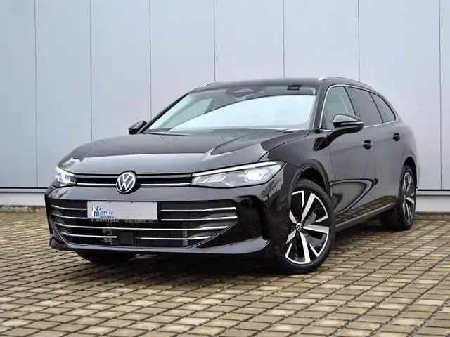 Gebraucht VW Passat Business 150 PS (110 kW) 2024 Grenadillschwarz metallic Kombi
