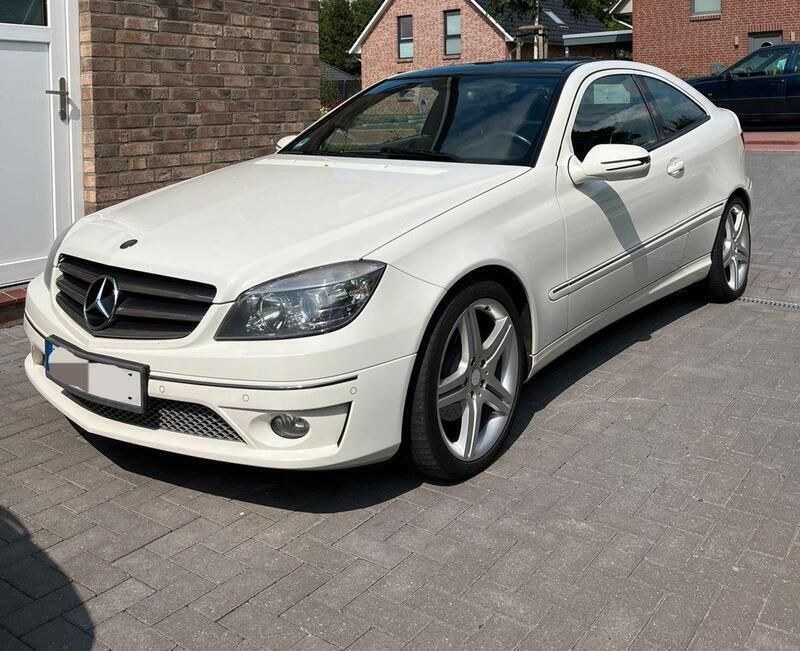 Weiß Gebraucht 2009 Mercedes CLC230 Kleinwagen | 6.000 € - Bild 1/4