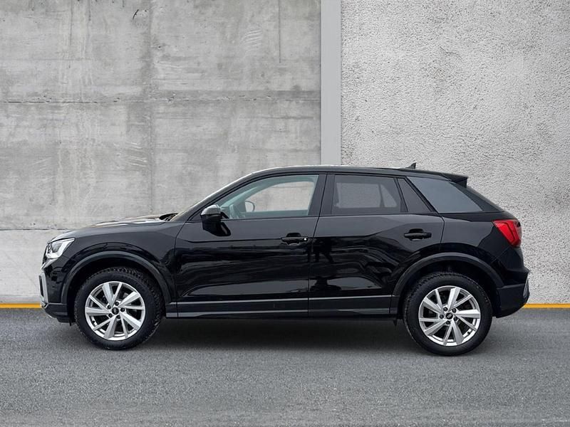 Second-hand Audi Q2 Advanced 150 CP (110 kW) 2021 Negru SUV