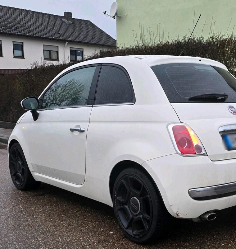 Gebraucht Fiat 500 69 PS (50 kW) 2011 Weiß Kleinwagen