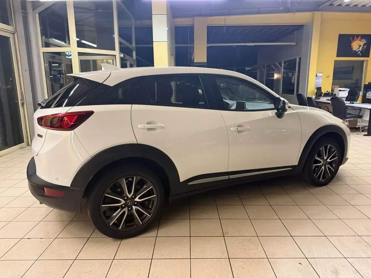 Gebraucht Mazda CX-3 Sports-Line 120 PS (88 kW) 2016 Weiß SUV