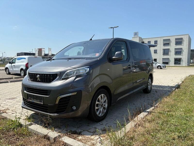 Grau Gebraucht 2017 Peugeot Traveller Active Van / Kleinbus | 25.900 € (Fairer Preis) - Bild 1/4