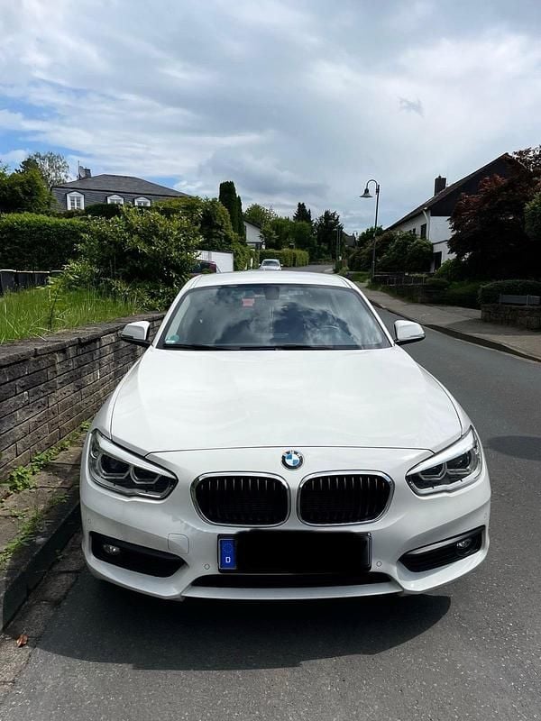 Gebraucht BMW 118 140 PS (102 kW) 2019 Weiß Kleinwagen