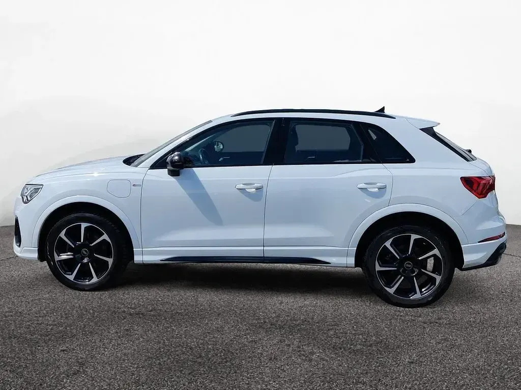 Gebraucht Audi Q3 S-Line 245 PS (180 kW) 2022 Gletscherweiß metallic SUV