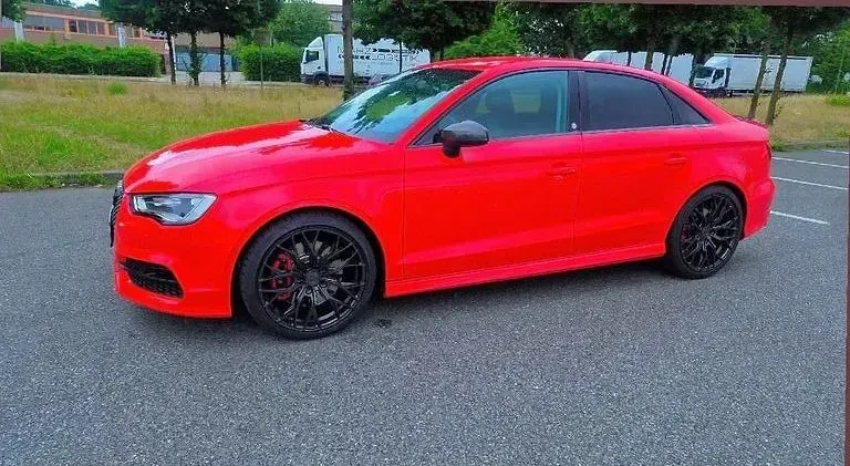 Gebraucht Audi S3 Sport 300 PS (220 kW) 2016 Rot Limousine