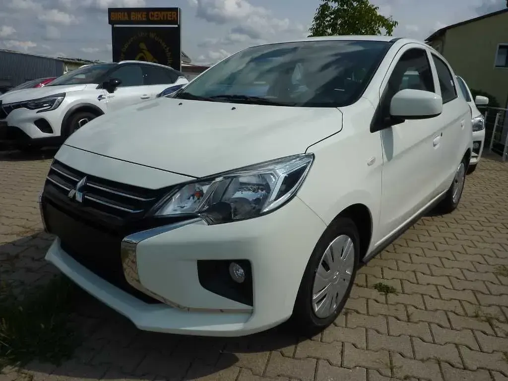 Neu Mitsubishi Space Star Select 71 PS (52 kW) 2025 Weiß Kleinwagen