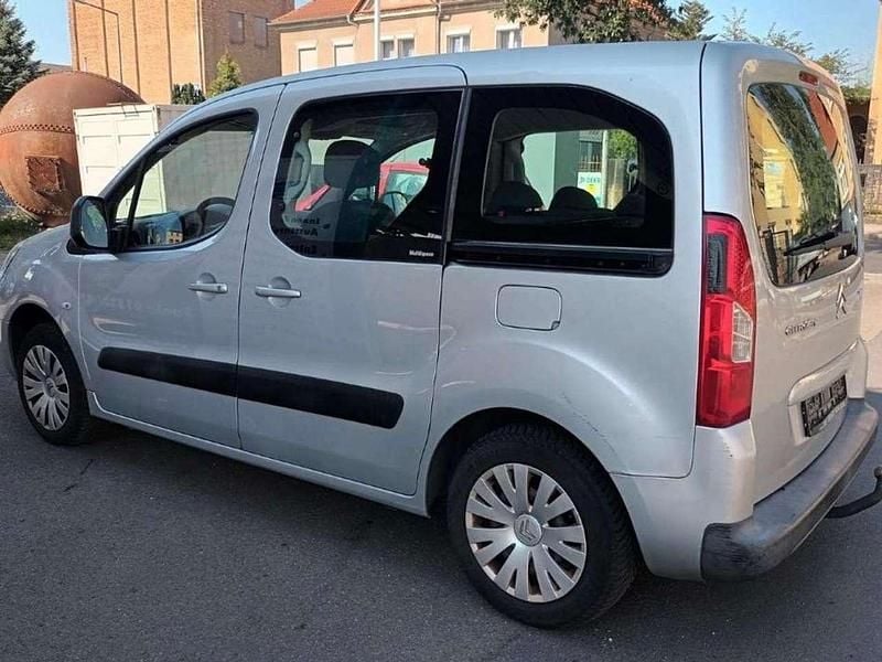 Gebraucht Citroën Berlingo XTR 120 PS (88 kW) 2010 Grau Van / Kleinbus