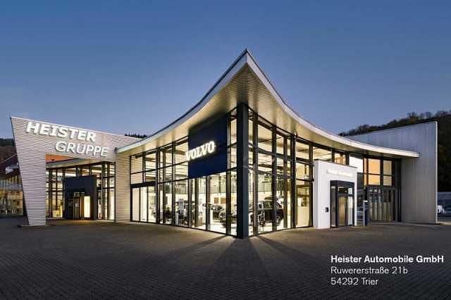 Gebraucht Volvo XC40 Plus 300 kW (408 PS) 2023 Schwarz SUV