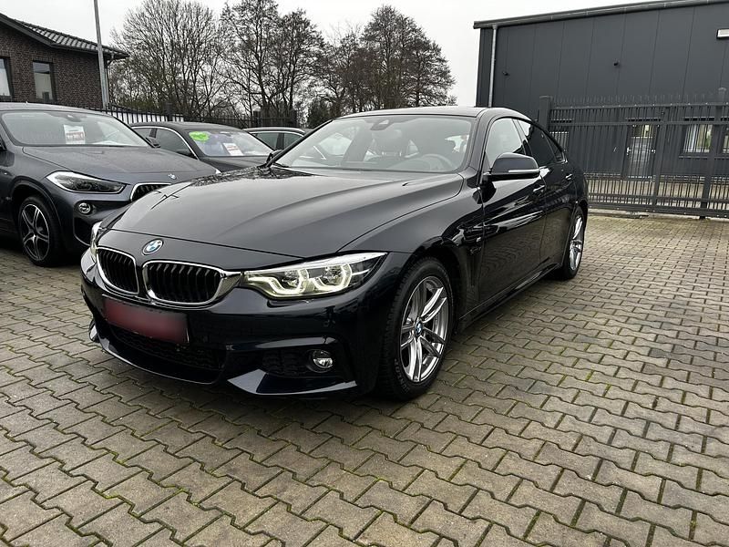 Metallic Gebraucht 2018 BMW 430 M Sport Coupé | 26.270 € (Fairer Preis) - Bild 1/4
