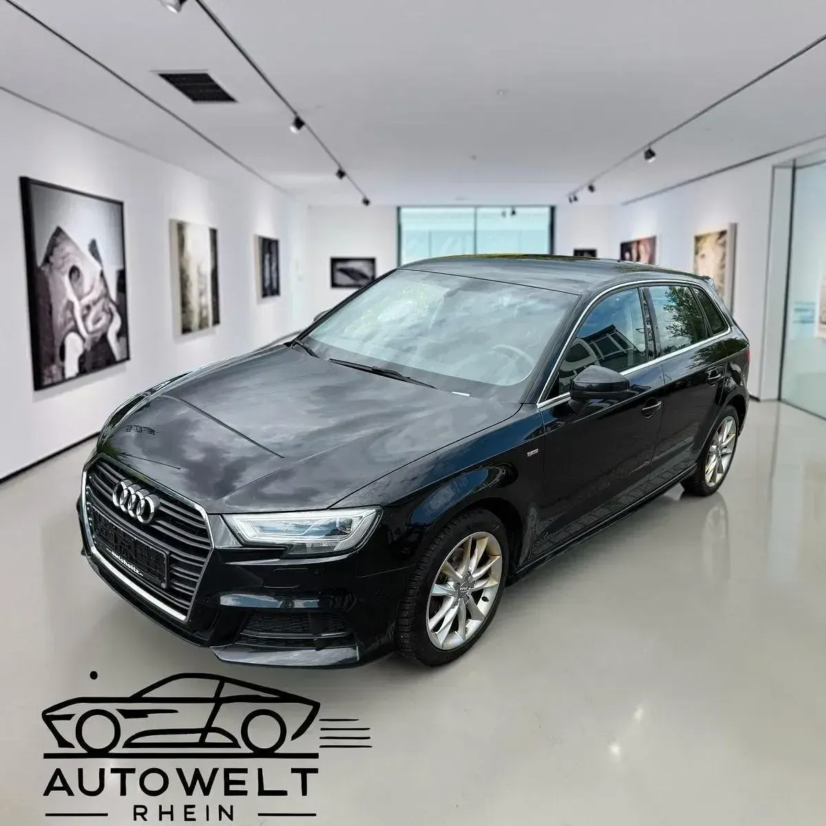 Gebraucht Audi A3 Sportback S-Line 116 PS (85 kW) 2017 Schwarz Kleinwagen