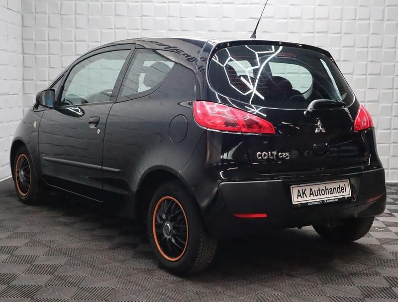Gebraucht Mitsubishi Colt Inform 95 PS (69 kW) 2006 Cosmosschwarz Kleinwagen