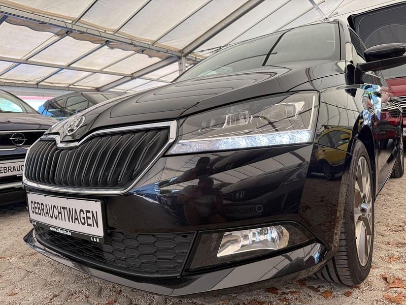 Schwarz Gebraucht 2022 Skoda Fabia Best of Kombi | 12.999 € (Guter Preis) - Bild 1/4