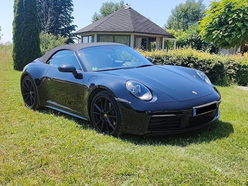 Schwarz Gebraucht 2023 Porsche 911 Carrera Cabriolet Cabrio | 126.900 € (Fairer Preis) - Bild 1/4