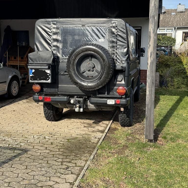 Gebraucht Mercedes G250 94 PS (69 kW) 1991 Schwarz SUV