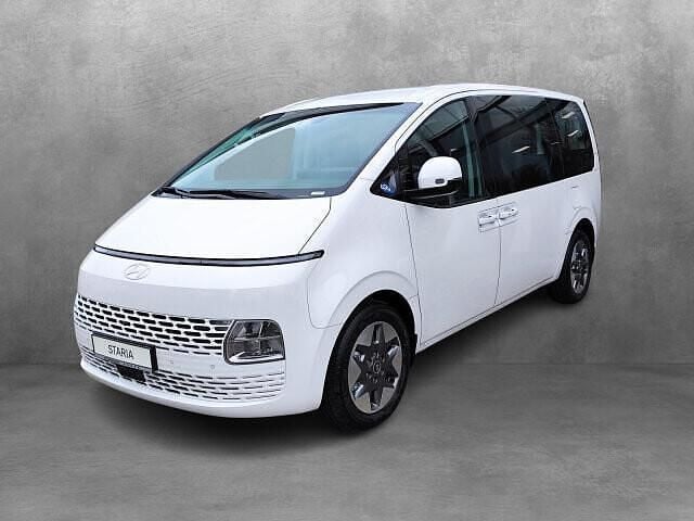 Creamy white / sol Gebraucht 2025 Hyundai Staria Trend Van / Kleinbus | 42.540 € (Fairer Preis) - Bild 1/4