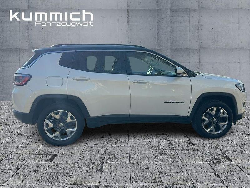 Gebraucht Jeep Compass Limited 170 PS (125 kW) 2018 Weiß SUV